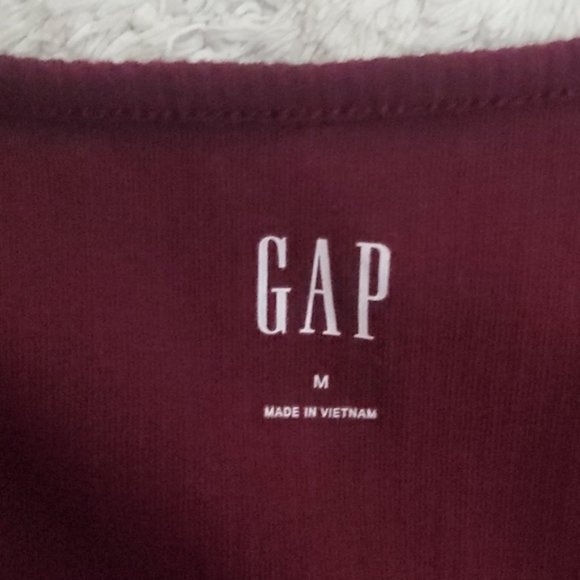 Gap Ribbed Burgundy Tank- Size Medium- NWOT (Does Not Come With Belt) - Picture 7 of 7
